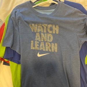 Nike watch and learn shirt lightly warn size xl